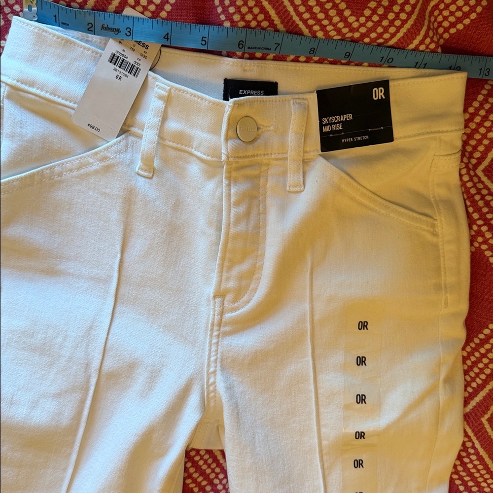 EXPRESS Skyscraper Mid-Rise White Jeans Size 0 Regular New w/Tags